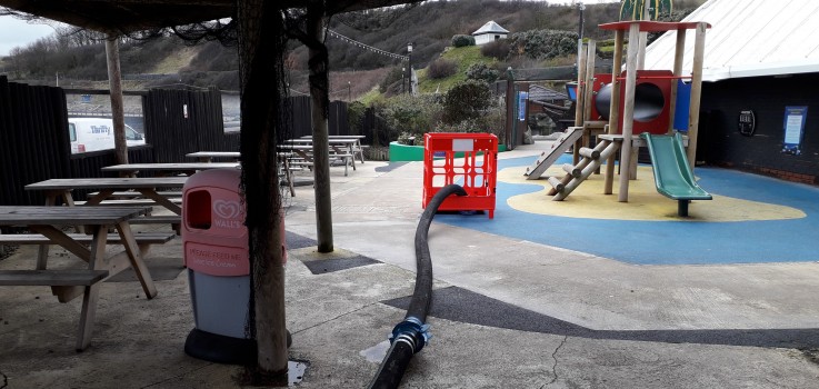 When sea life conservationists contacted Sykes Pumps regarding the installation of an emergency solution that would protect sharks, penguins, seals and other marine mammals, we reacted quickly to ensure the requirement reached a desirable outcome.